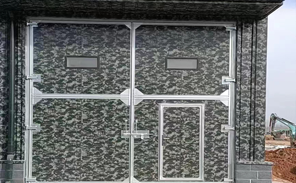 沙坡头工业平开门