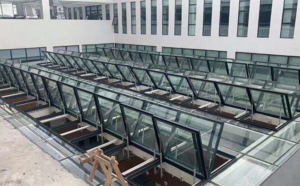 百安科技有限公司近期沙坡头排烟窗项目案例分享