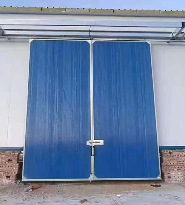 沙坡头工业门在大型仓储物流通道中的应用实例